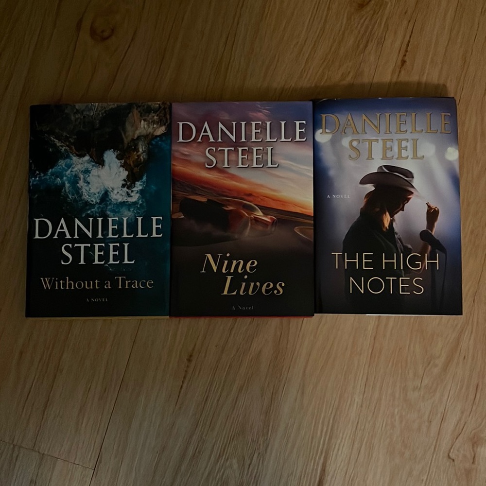 Danielle Steel Books